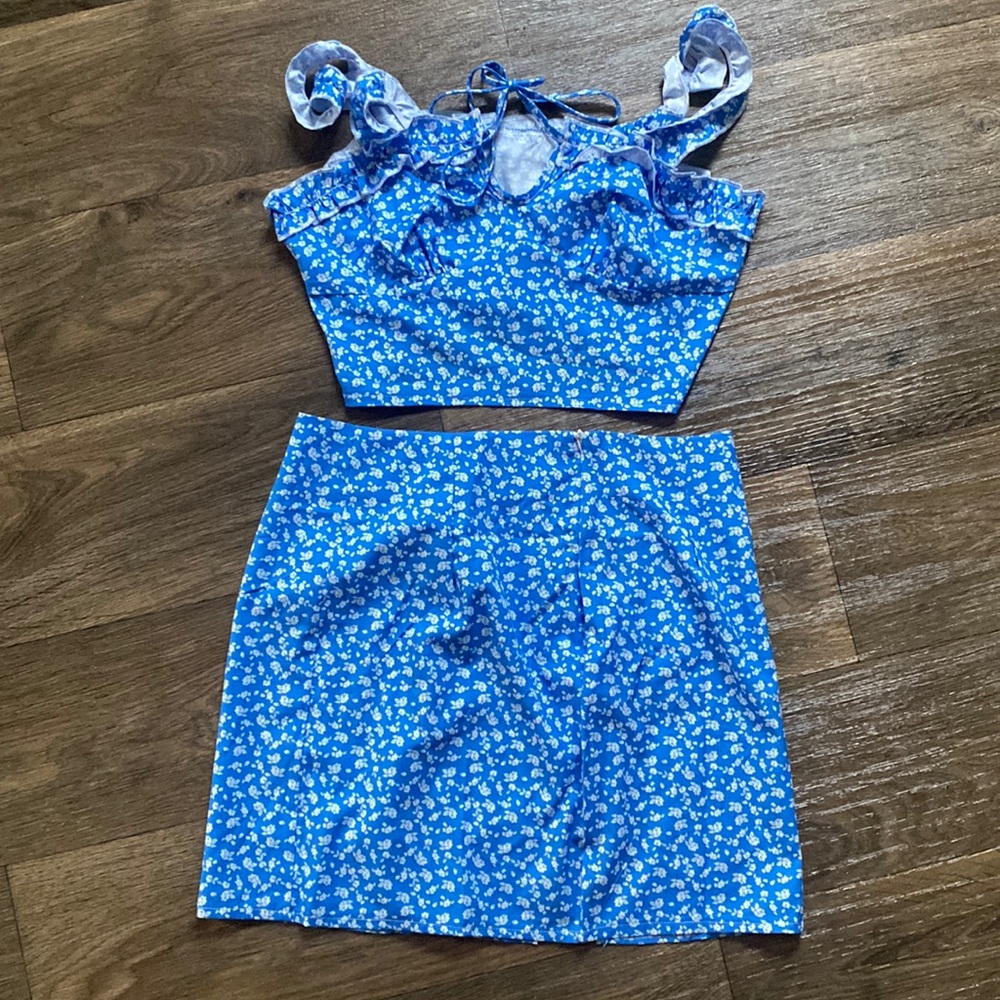 Skirt set